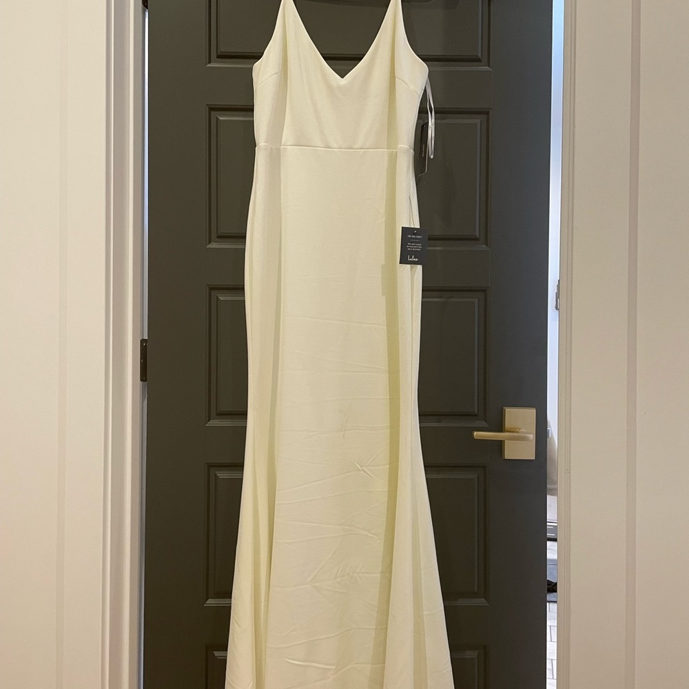 Lulus Infinite Glory Maxi